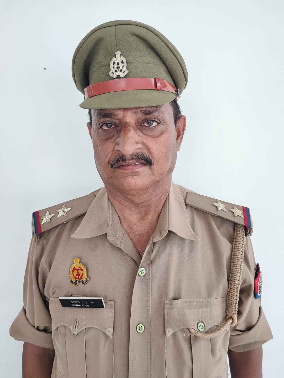 Officer 10