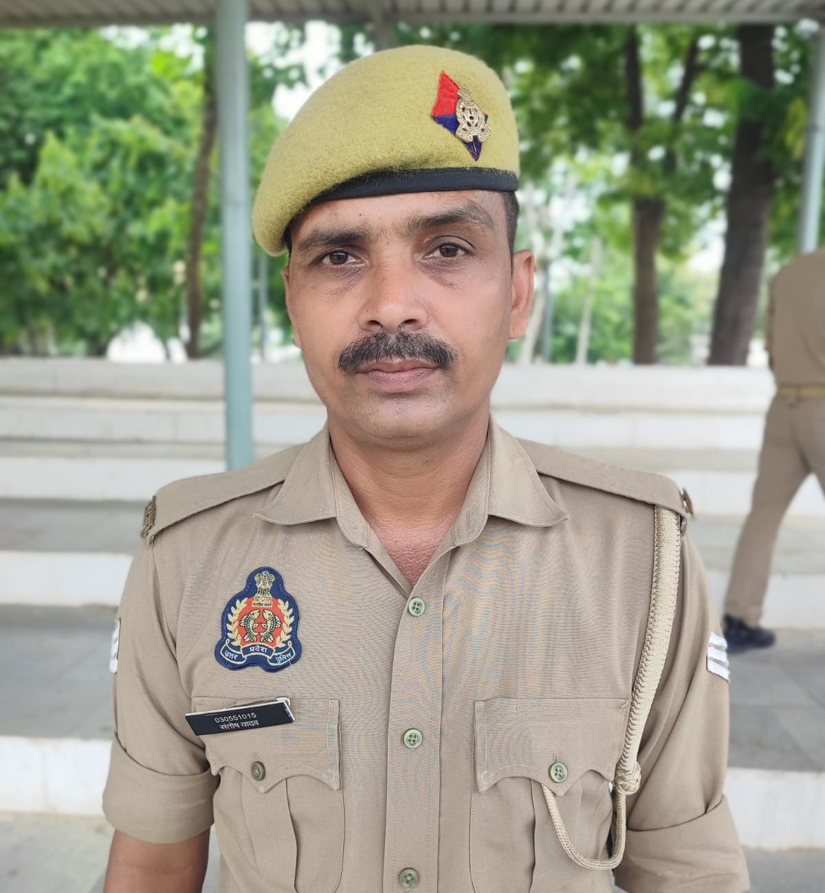 Officer 10