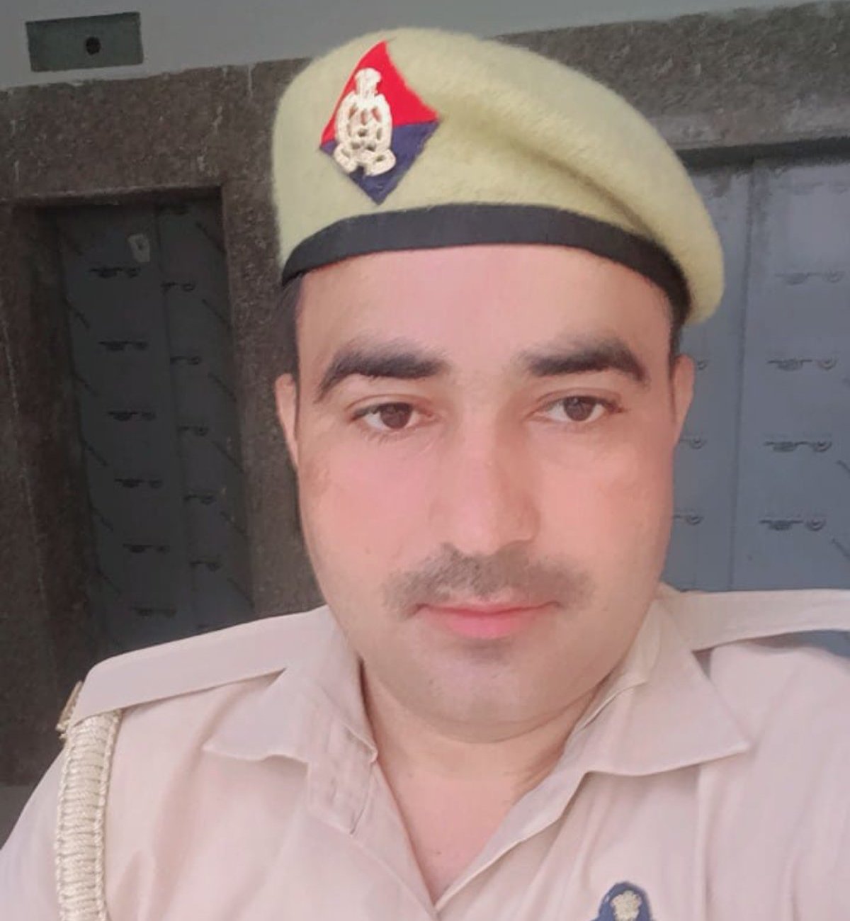 Officer 25